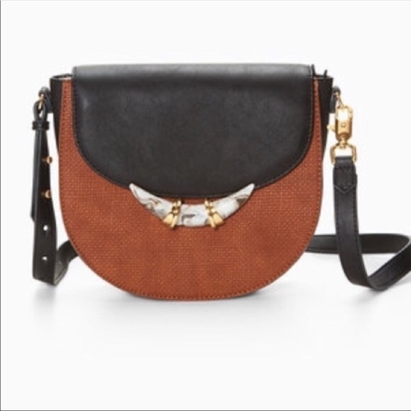 Stella & Dot Handbags - Stella and Dot Chelsea cross body bag